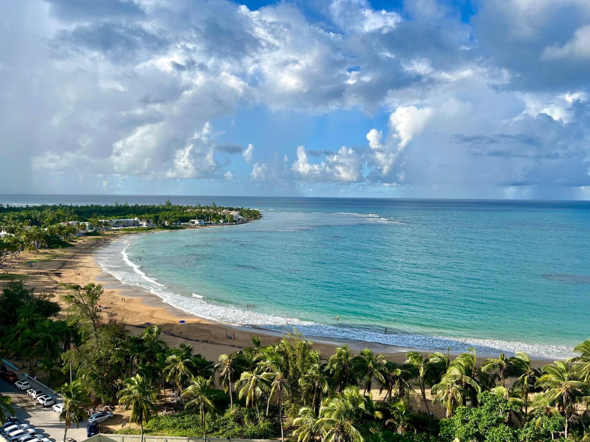 לוקווילו Beachfront Condo At Costa Azul מראה חיצוני תמונה