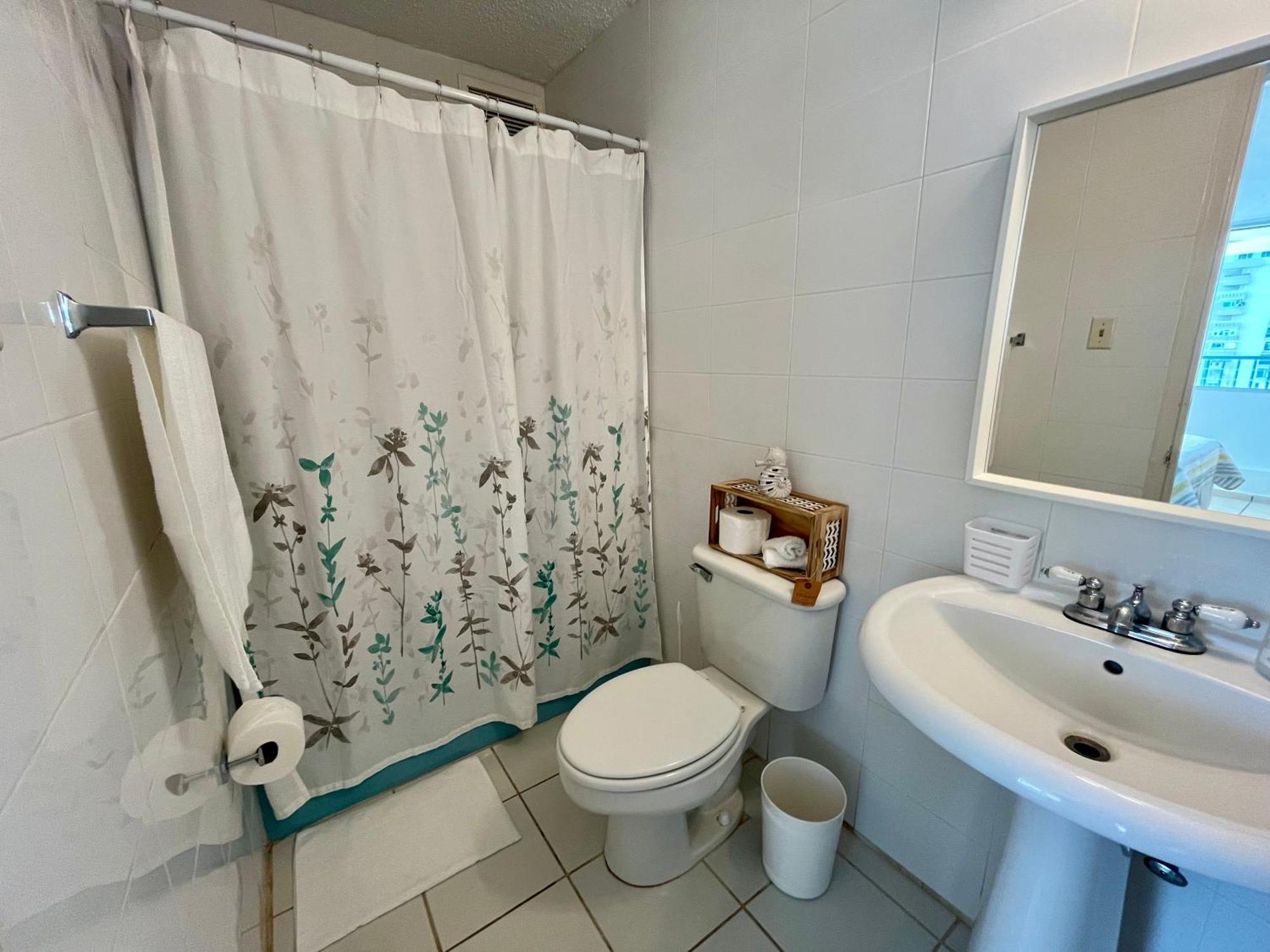 לוקווילו Beachfront Condo At Costa Azul מראה חיצוני תמונה